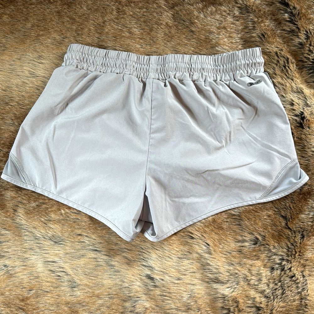 Medium Reebok Athletic Shorts - Picture 3 of 3